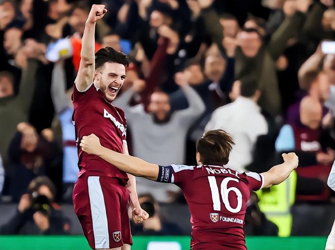 佩德里时隔1各月再为巴萨登场，送出28次传球，3次过人成功